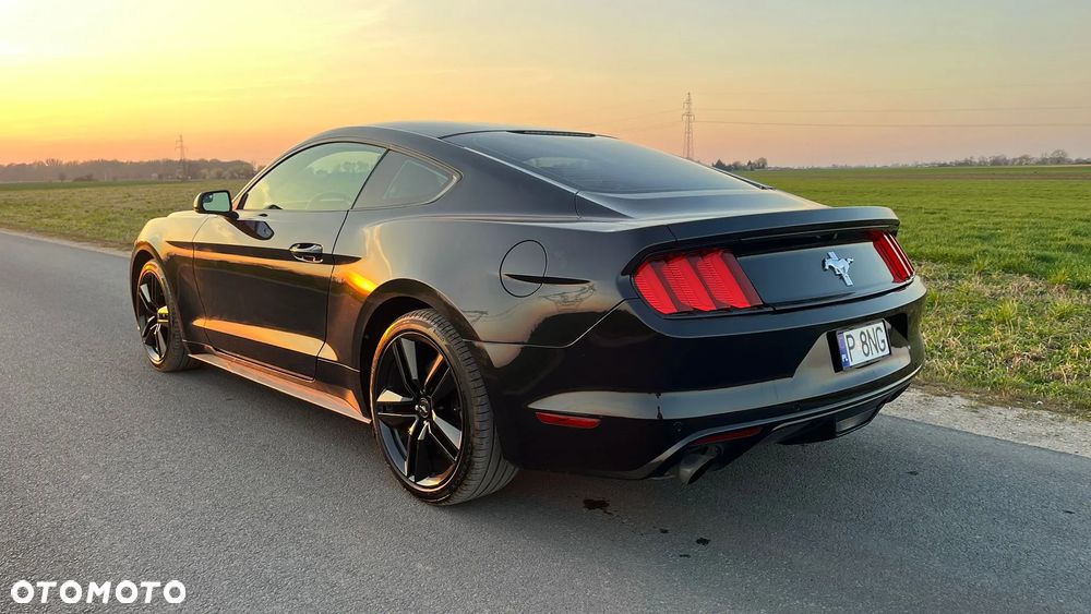 Ford Mustang 3.7 V6 - 4