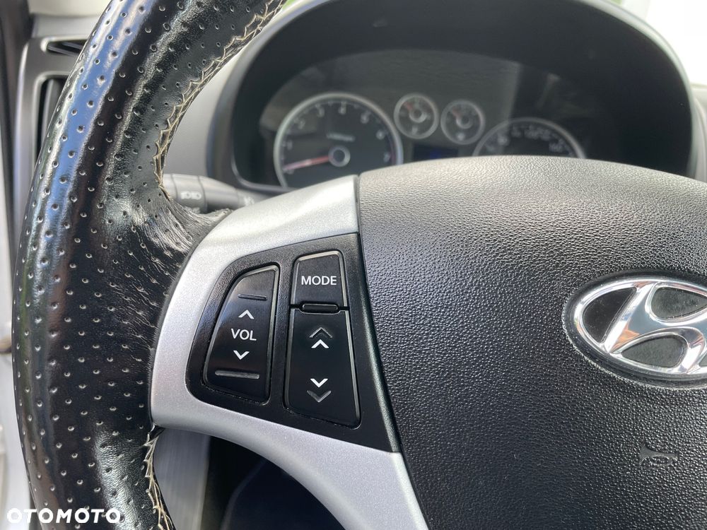 Hyundai i30 1.6 Comfort - 10
