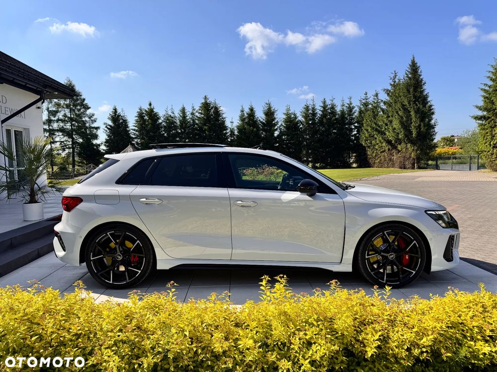 Audi RS3 Sportback TFSI Quattro S tronic - 11