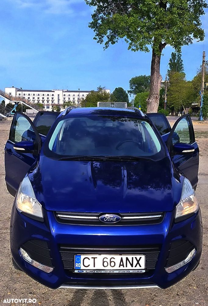 Ford Kuga - 2