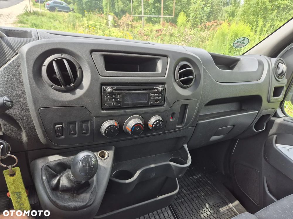 Opel Movano - 8