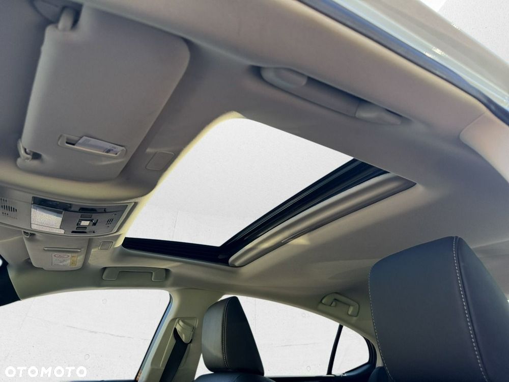 Lexus ES - 20