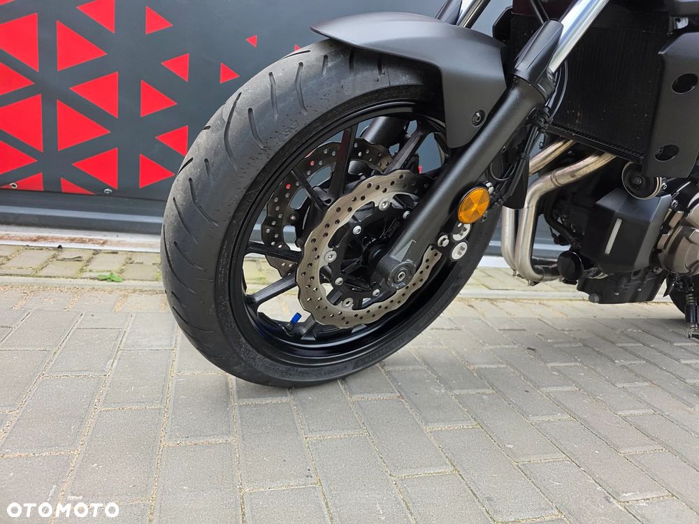 Yamaha MT - 13