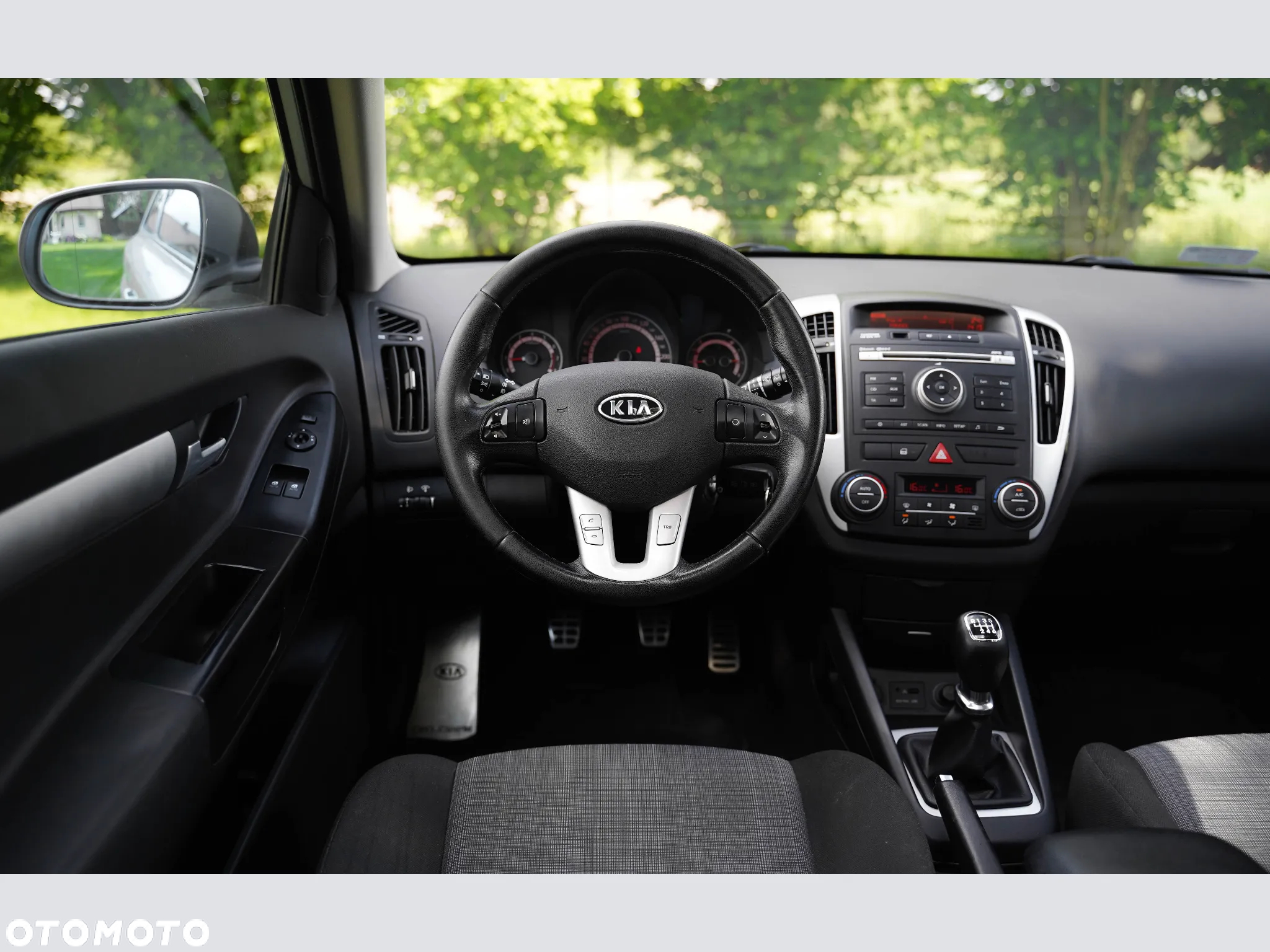 Kia ProCeed - 19