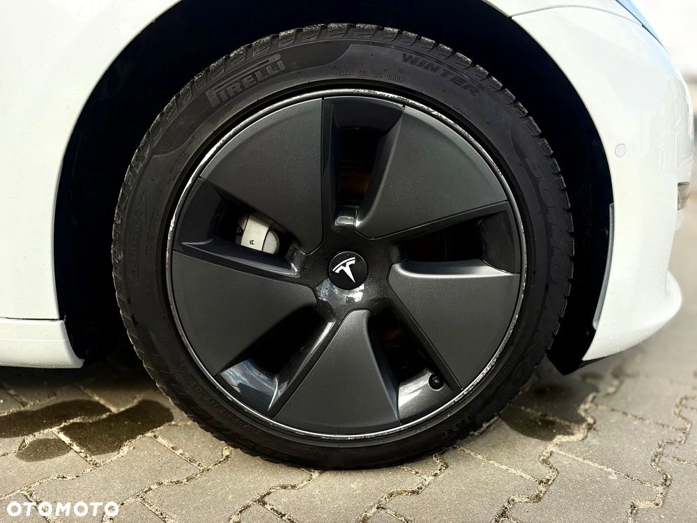 Tesla Model 3 ver-premium-langstreckenbatterie-awd-dual-motor - 11