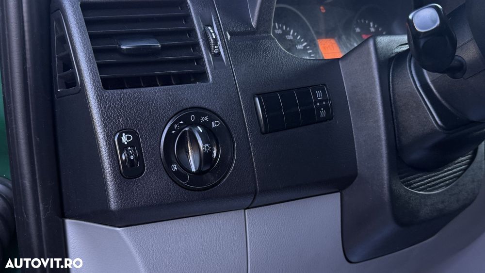 Mercedes-Benz Sprinter - 14