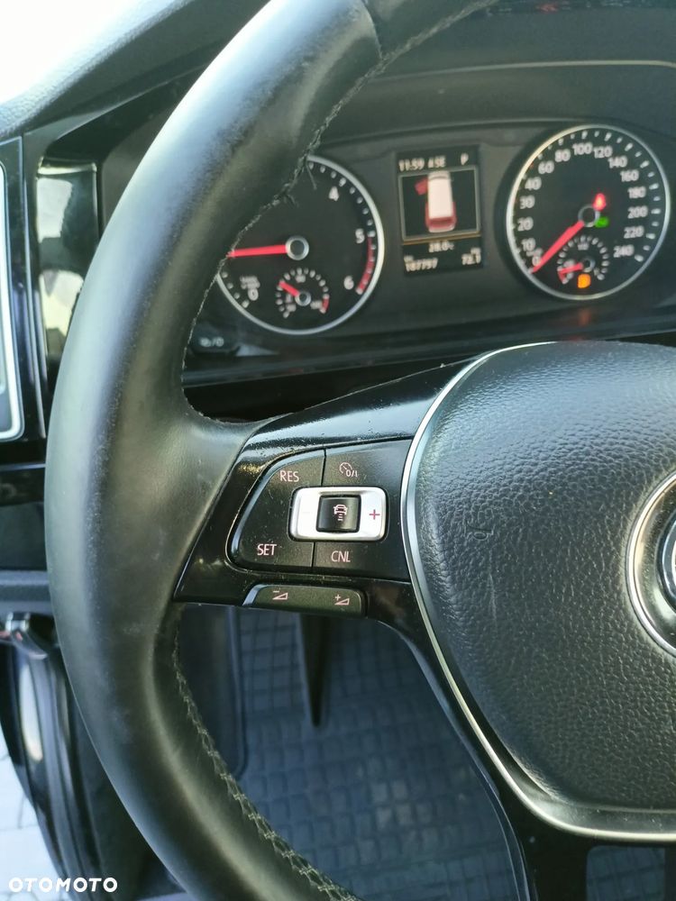 Volkswagen Multivan 2.0 BiTDI L1 70 Years Bulli 4Motion DSG - 20