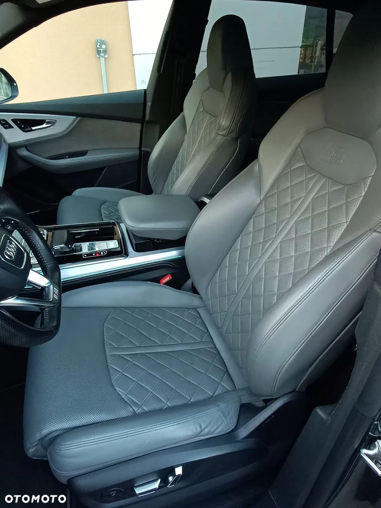 Audi Q8 50 TDI mHEV Quattro Tiptronic - 28