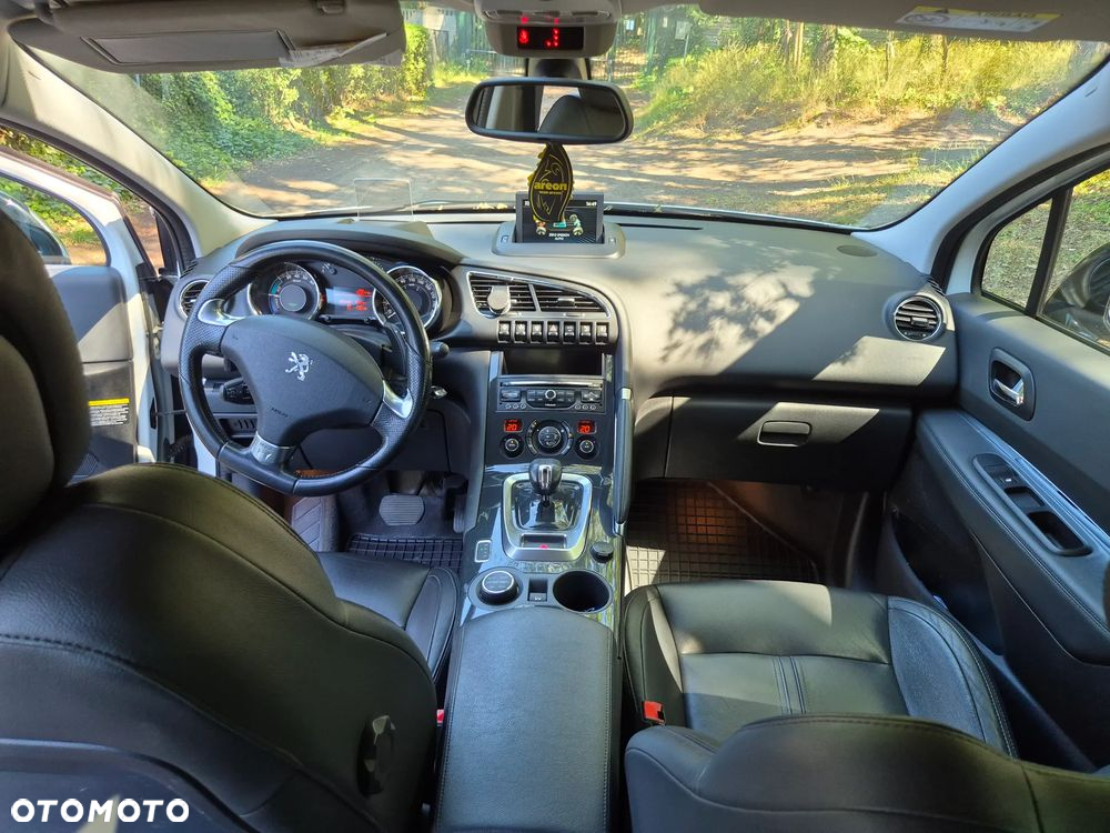 Peugeot 3008 - 11