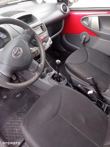 Toyota Aygo - 5