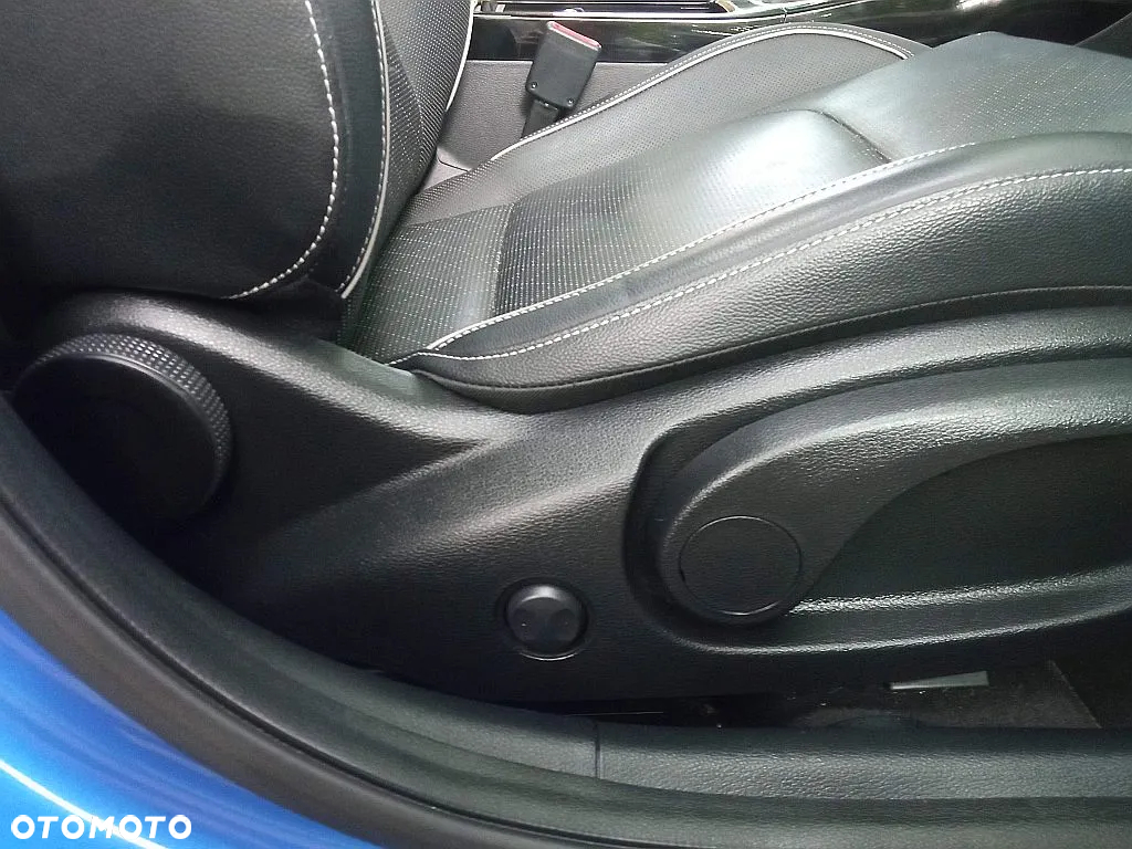 Kia Ceed SW 1.4 T-GDI DCT OPF Platinum Edition - 16
