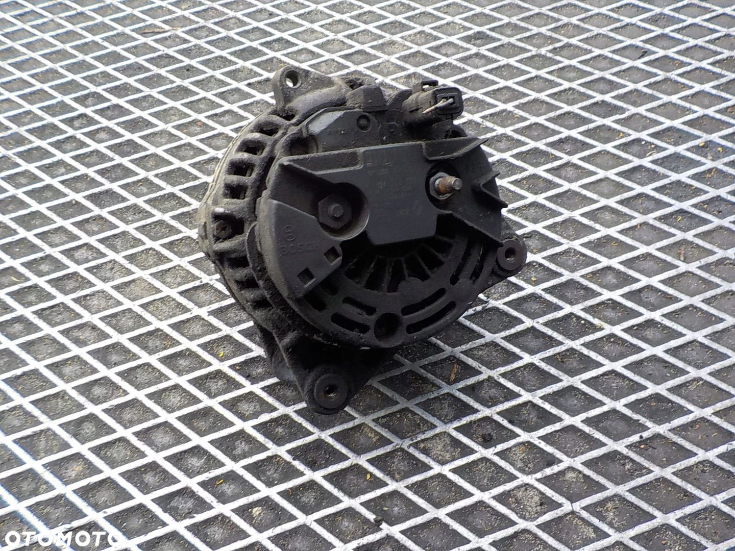 RENAULT MASTER II 2.5 DCI ALTERNATOR 8200692868 0124525133 - 3