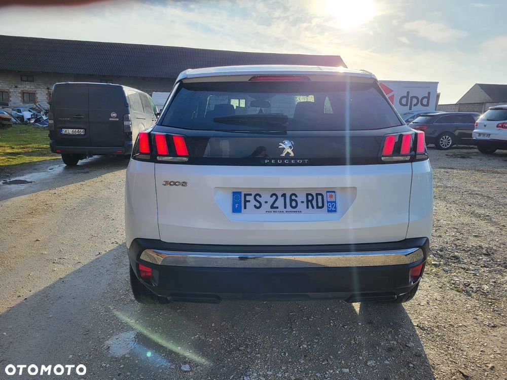 Peugeot 3008 BlueHDi 130 Stop & Start EAT8 Allure - 9