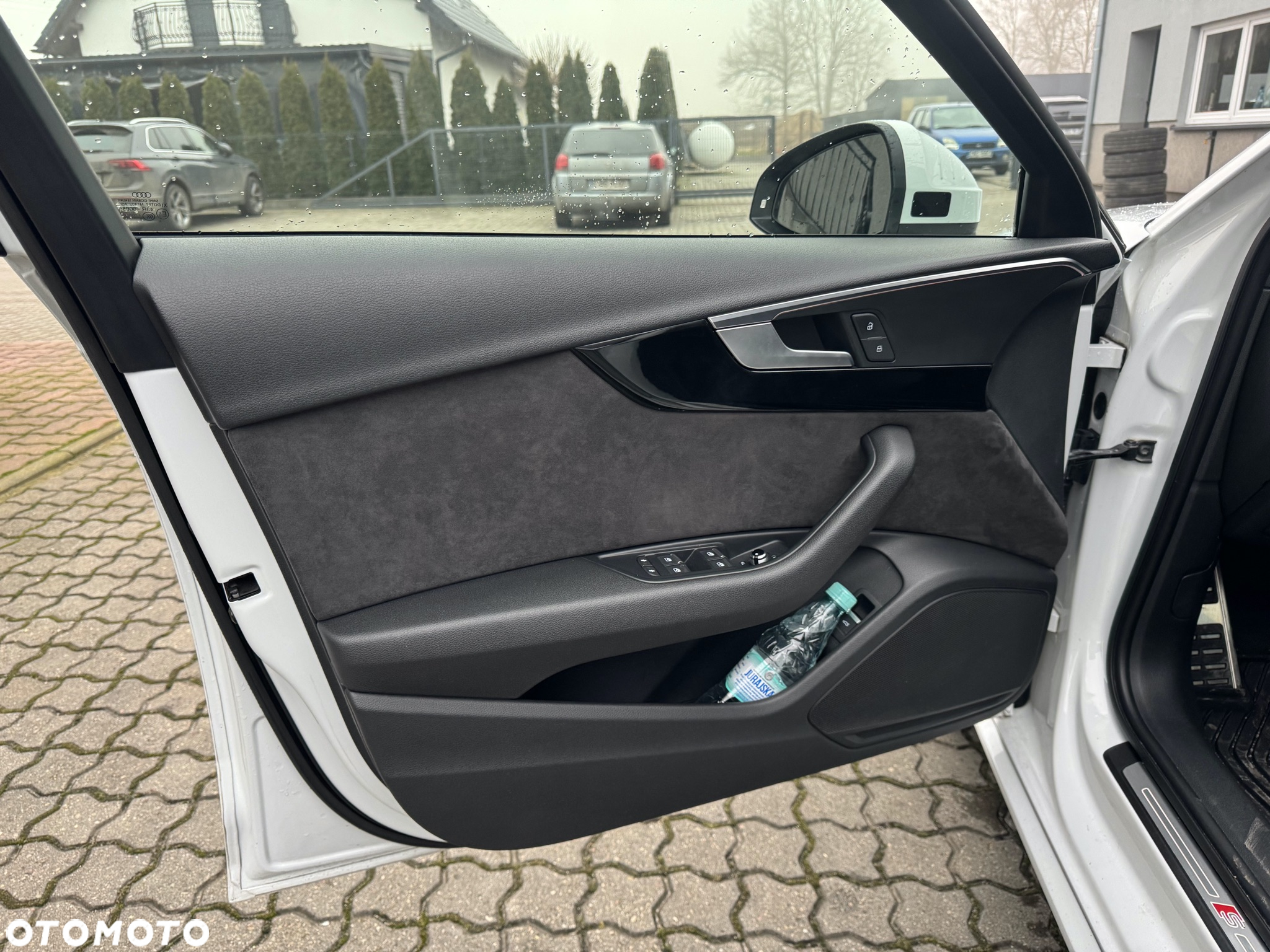 Audi A4 - 16