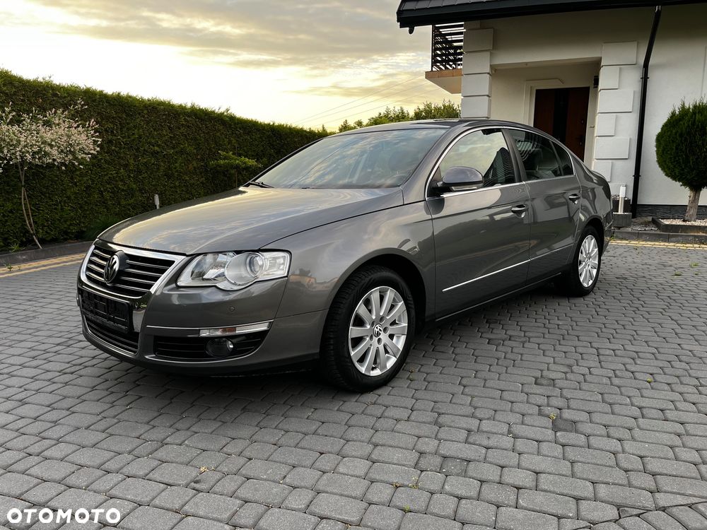 Volkswagen Passat 1.6 Exclusive - 7