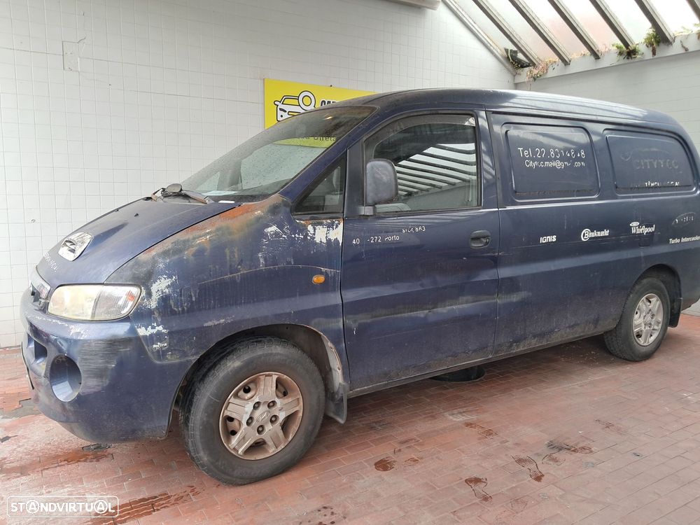 Hyundai H-1 H1 2.5 Tdi Sv Curto - 2