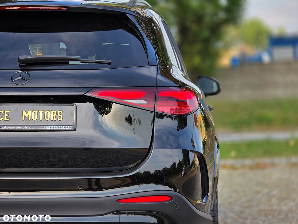 Mercedes-Benz GLC 220 d 4Matic 9G-TRONIC Edition AMG Line - 11