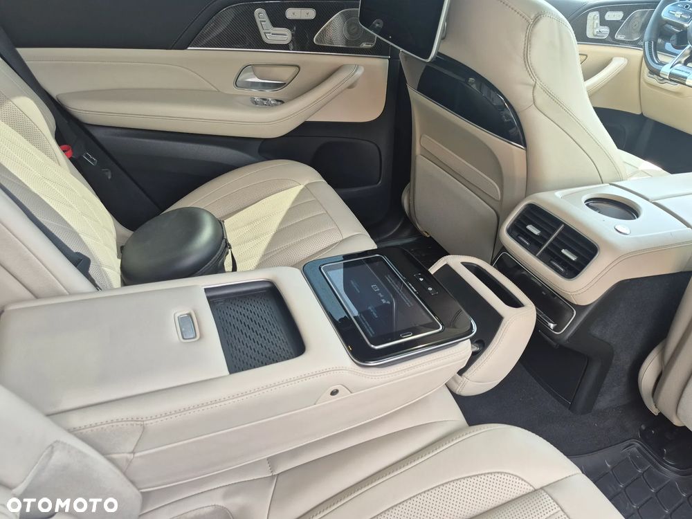 Mercedes-Benz GLS - 19