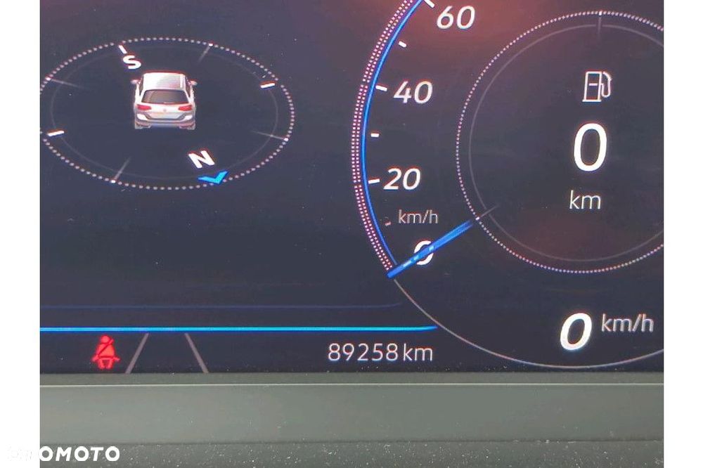 Volkswagen Passat Variant 2.0 TDI SCR Business DSG - 14