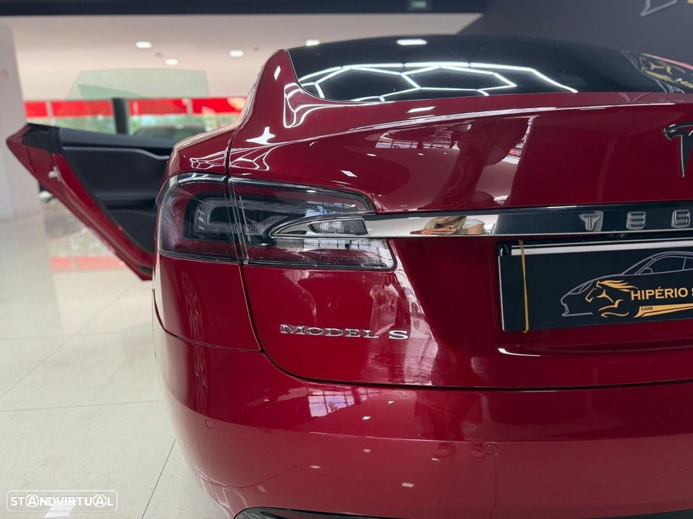 Tesla Model S 75D - 6
