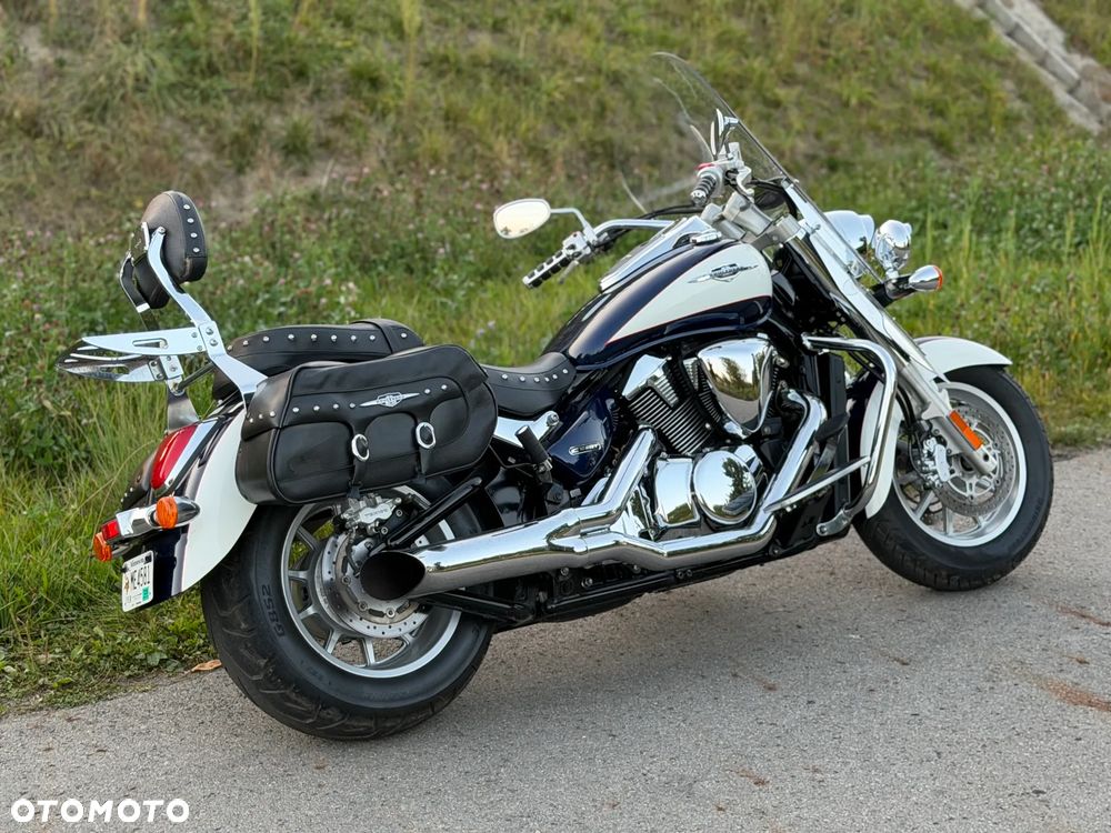 Suzuki Boulevard - 28