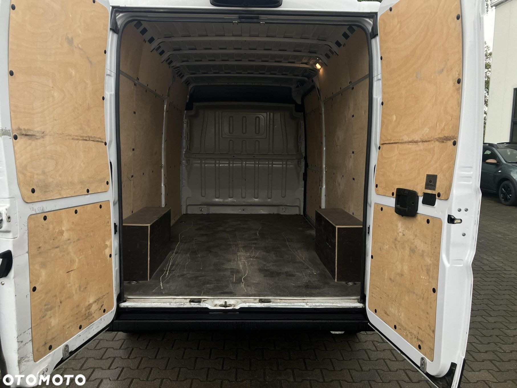 Opel movano - 22