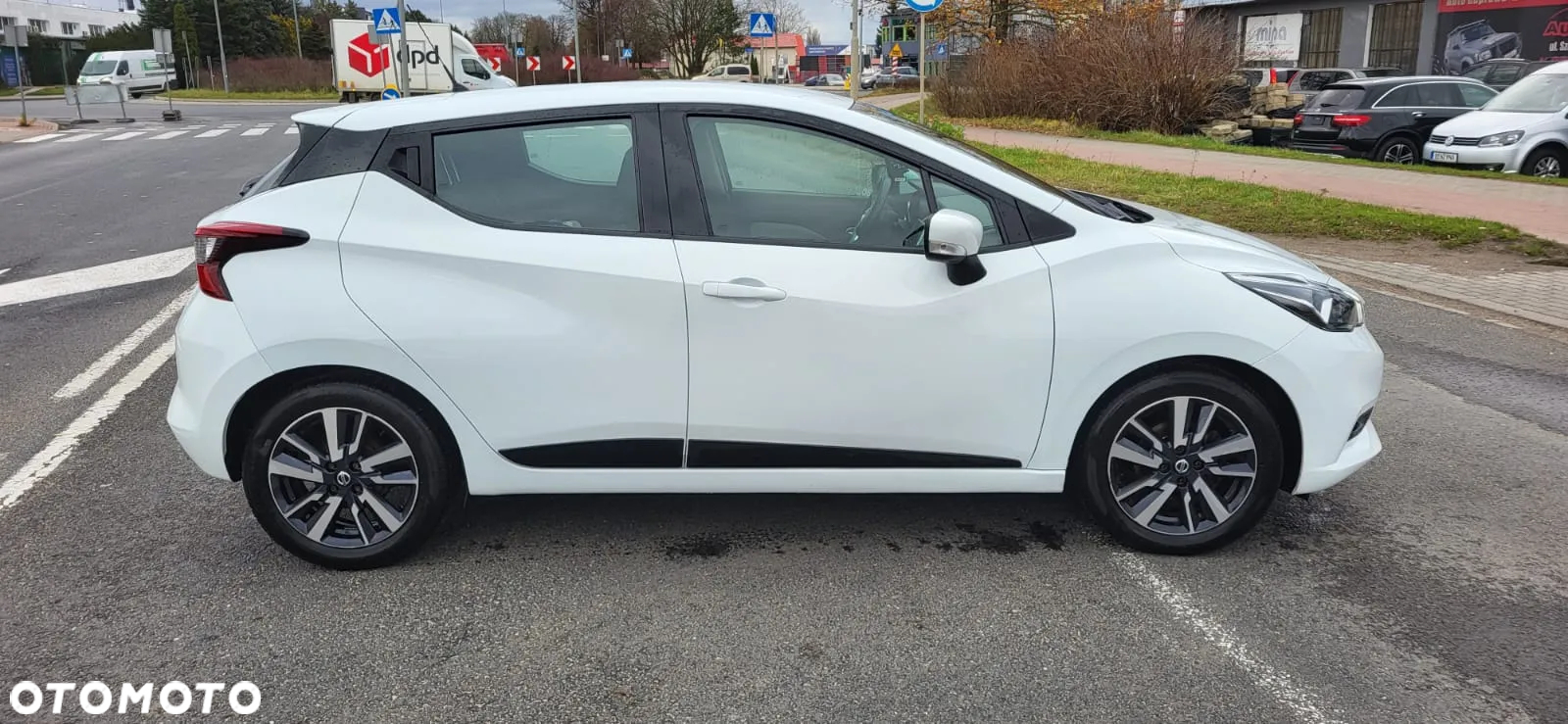 Nissan Micra 1.0 Acenta - 10