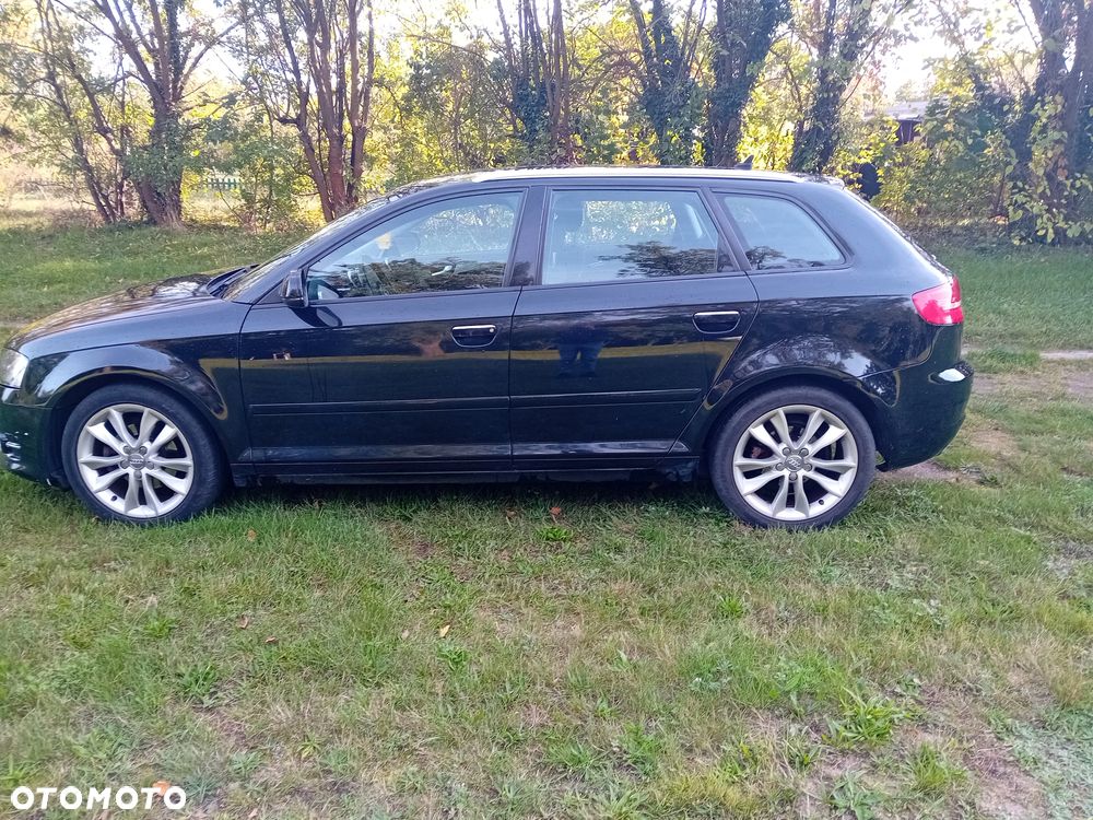 Audi A3 Sportback 1.6 TDI DPF Ambition - 2