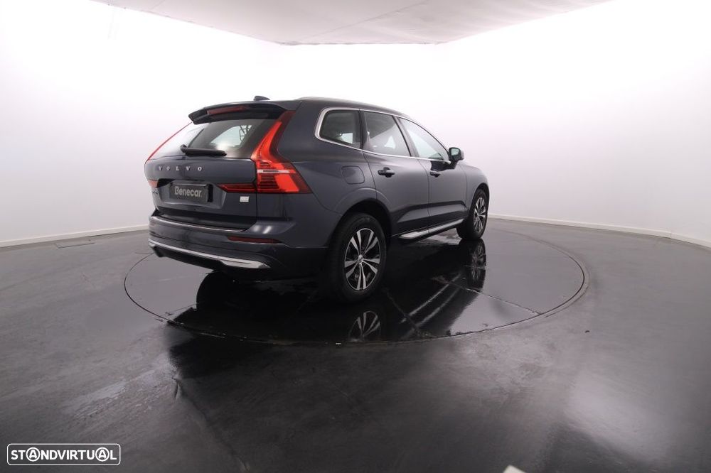 Volvo XC 60 2.0 T6 PHEV Inscription AWD - 7