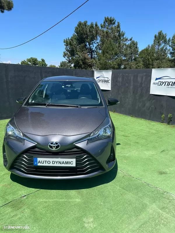 Toyota Yaris 1.5 VVT-i Comfort+P.Style - 3