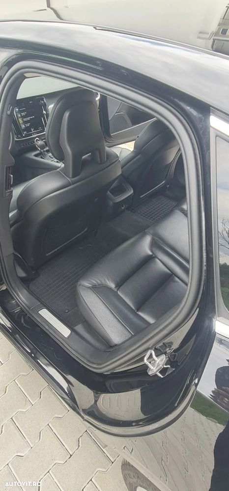 Volvo S90 - 13