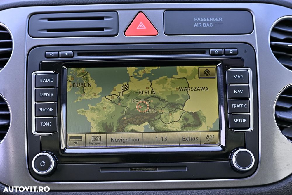 Volkswagen Tiguan 2.0 TDI DPF 4Motion Team - 18