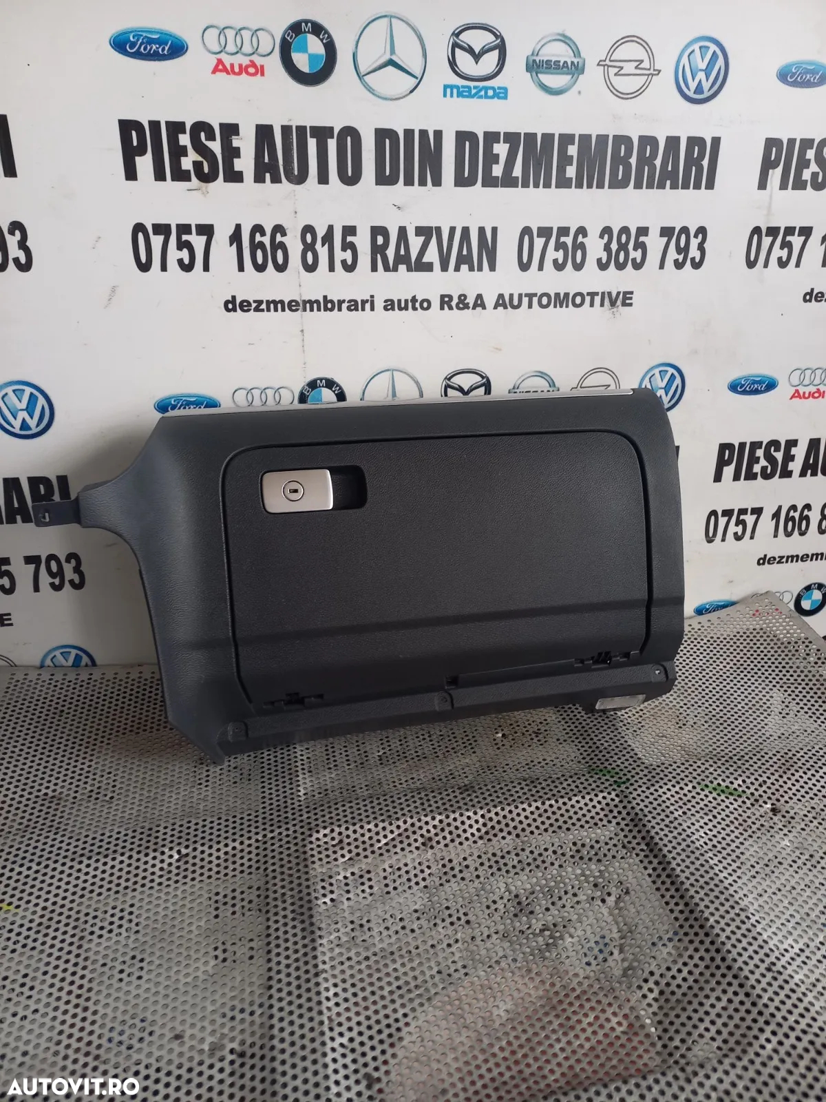 Torpedo Cutie Acte Vw Golf 5 An 2005-2006-2007-2008-2009-2010 Volan Stanga - Dezmembrari Arad - 4