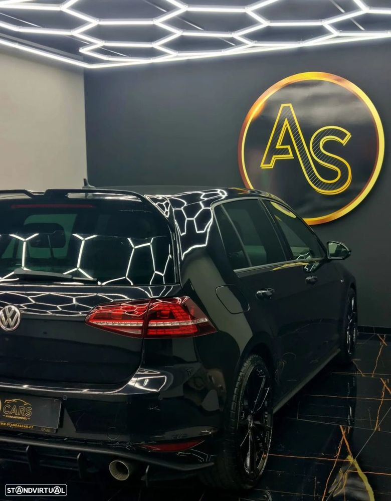 VW Golf - 55