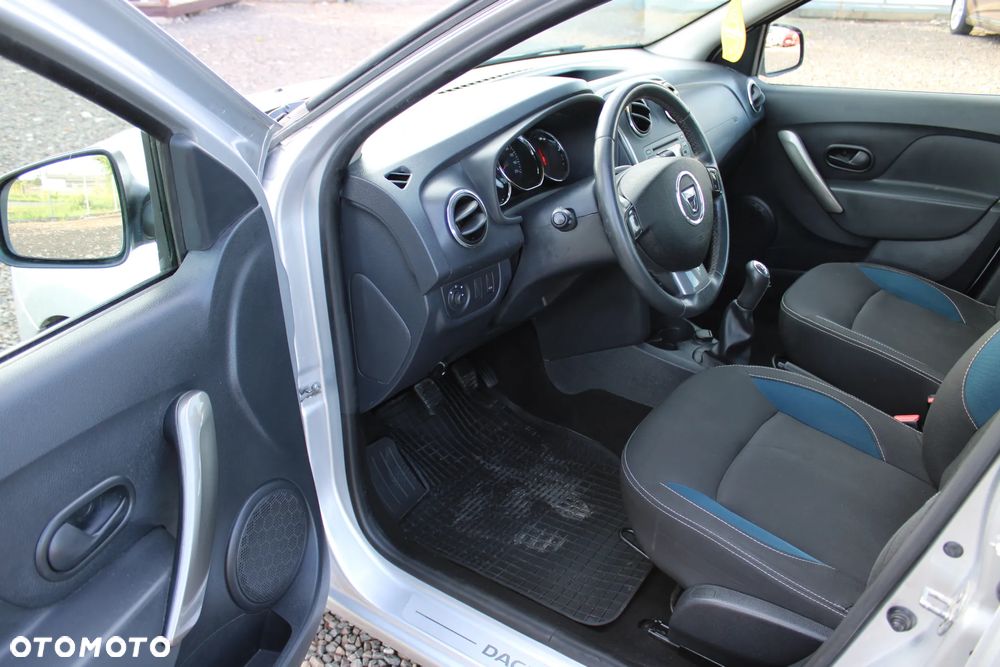 Dacia Sandero - 6