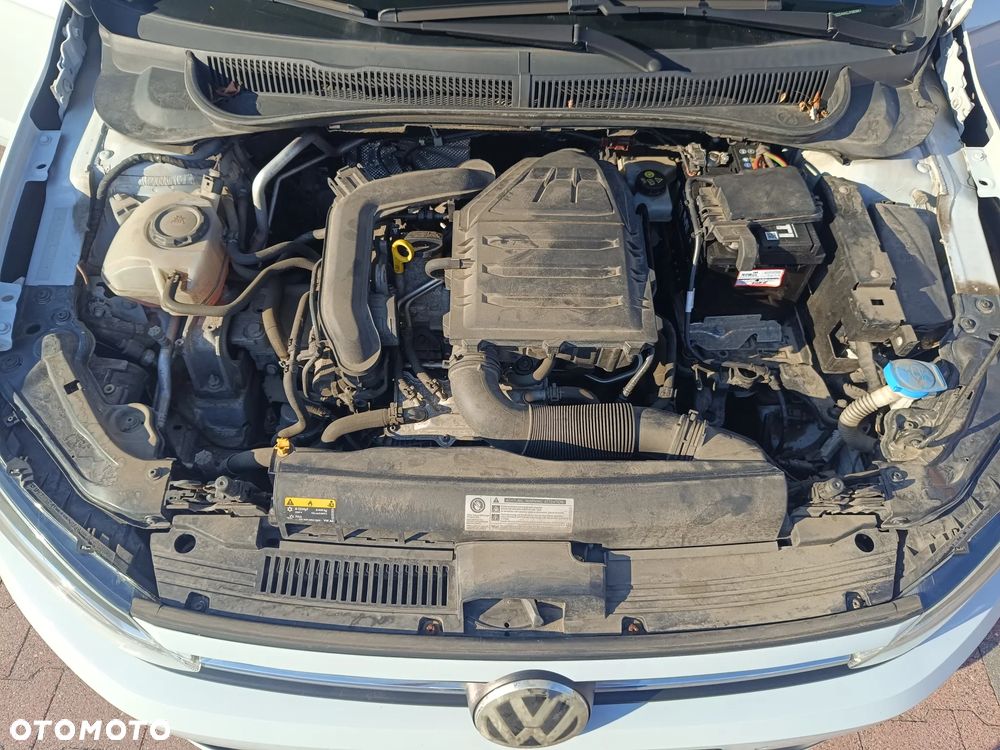 Volkswagen Polo 1.0 TSI Beats - 27