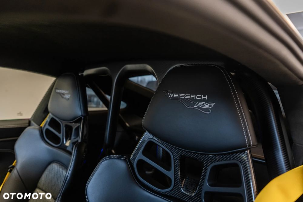 Porsche 911 GT3 RS - 12