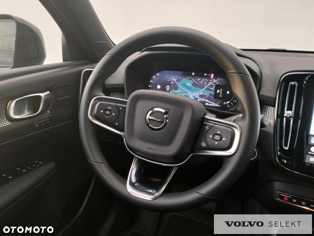 Volvo XC 40 - 19