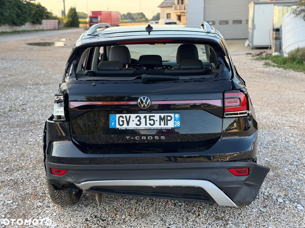 Volkswagen T-Cross - 6