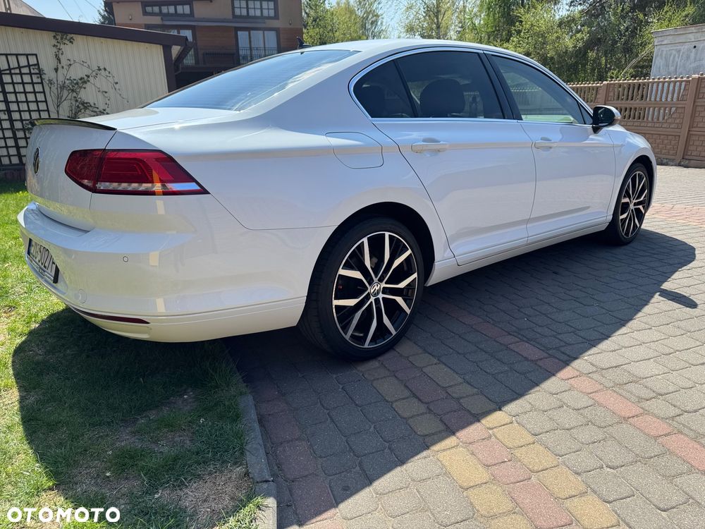 Volkswagen Passat 1.4 TSI BMT Comfortline - 14