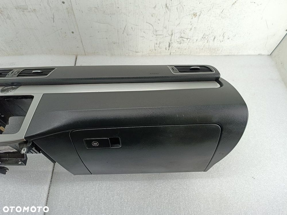 DESKA ROZDZIELCZA, KONSOLA VW PASSAT B7 - 7