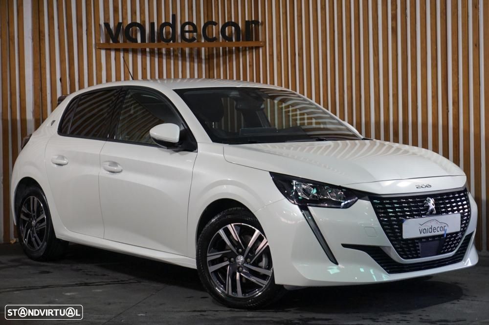 Peugeot 208 PureTech 100 EAT8 Allure - 1