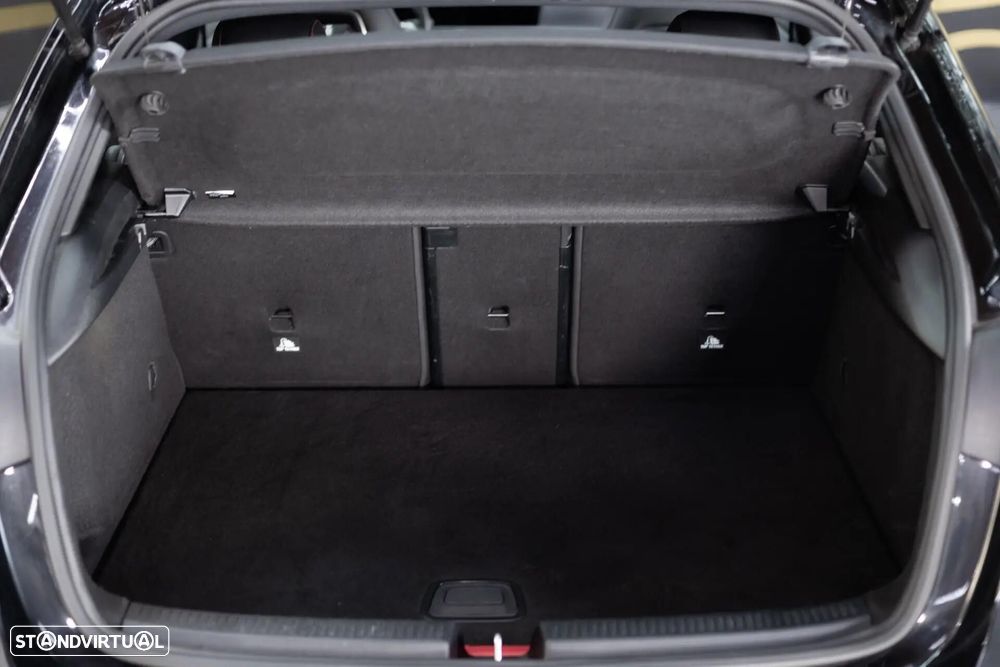Mercedes-Benz A 250 e 8G-DCT AMG Line Advanced - 9
