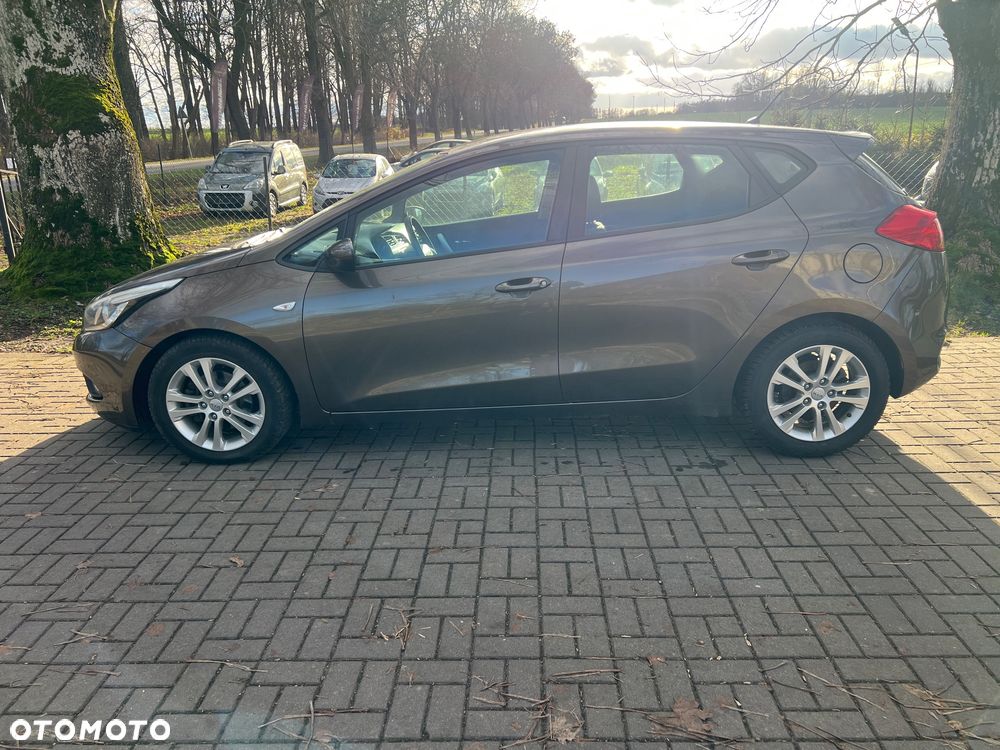 Kia Ceed 1.4 CVVT Edition 7 - 8