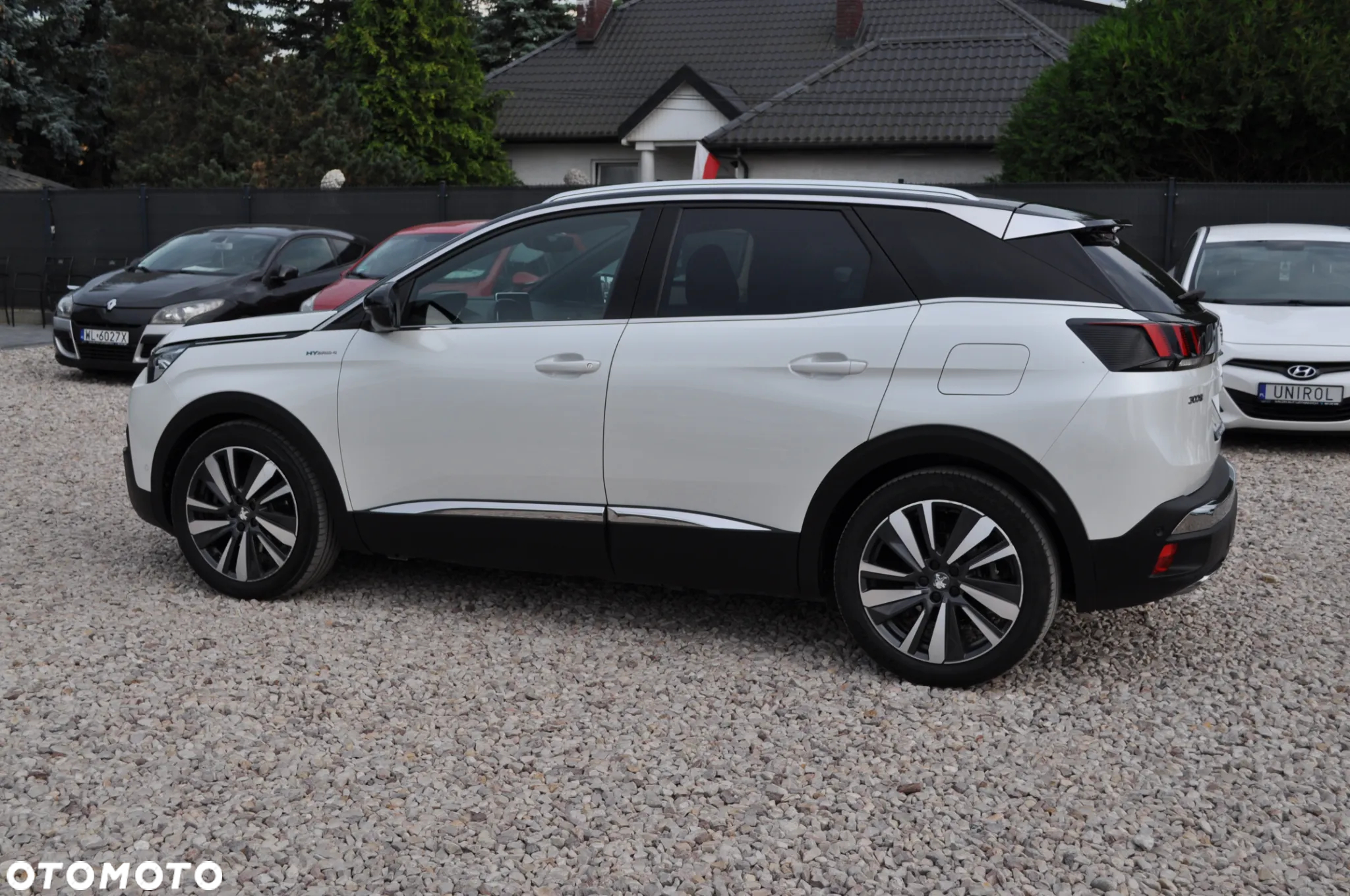 Peugeot 3008 Plug-In Hybrid4 300 e-EAT8 GT - 11