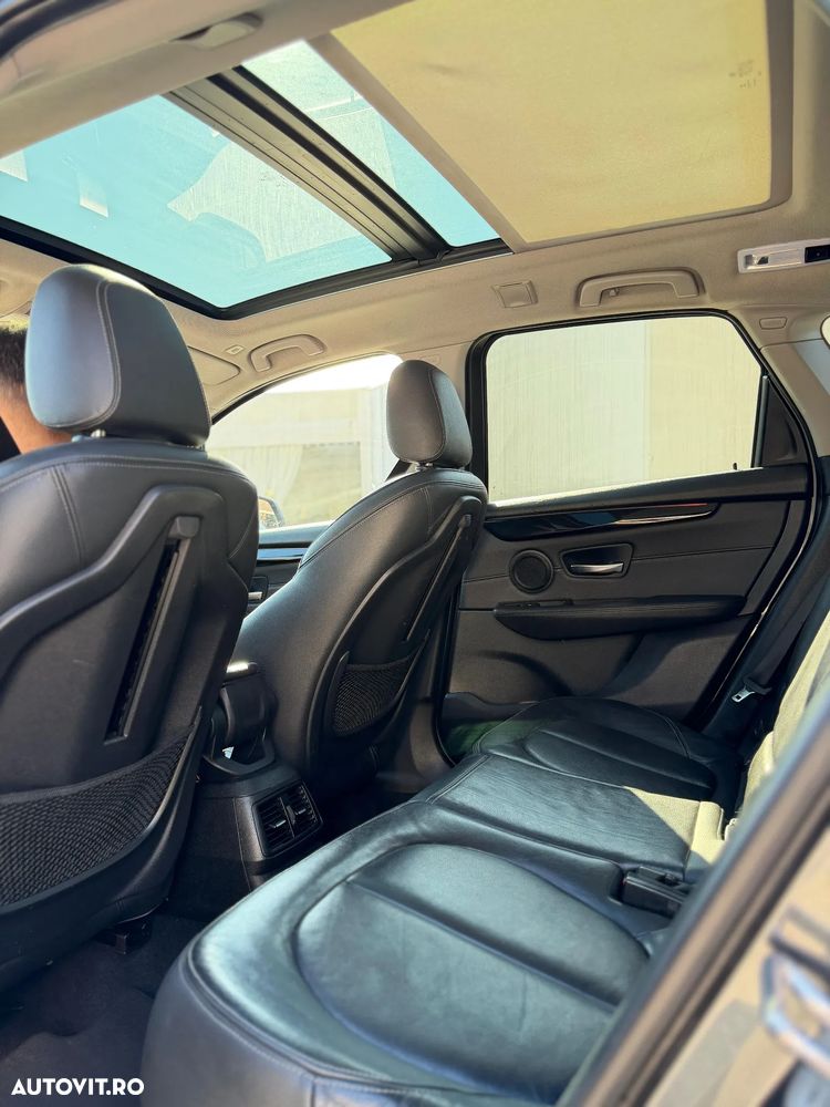 BMW Seria 2 220d Aut. Sport Line - 25