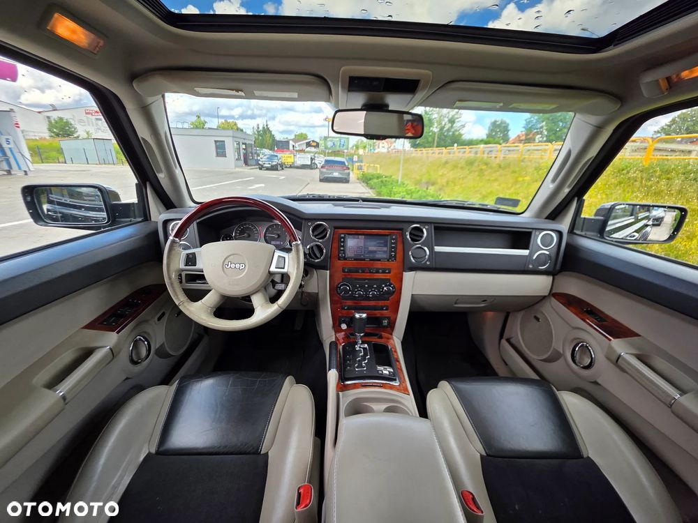 Jeep Commander 3.0 CRD Overland - 12