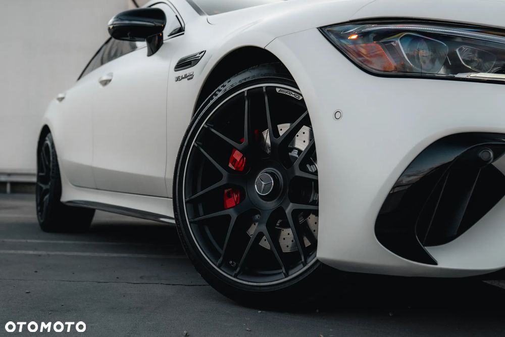 Mercedes-Benz AMG GT - 6