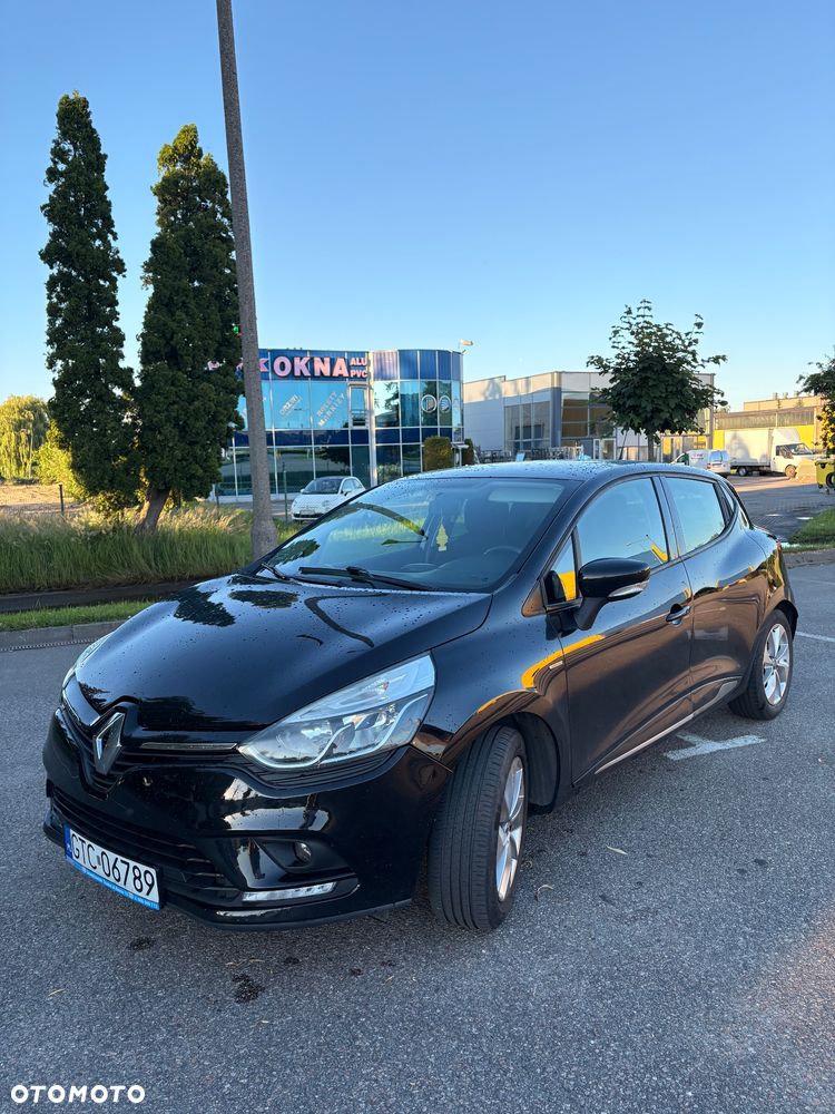 Renault Clio 0.9 Energy TCe Limited EU6 - 10