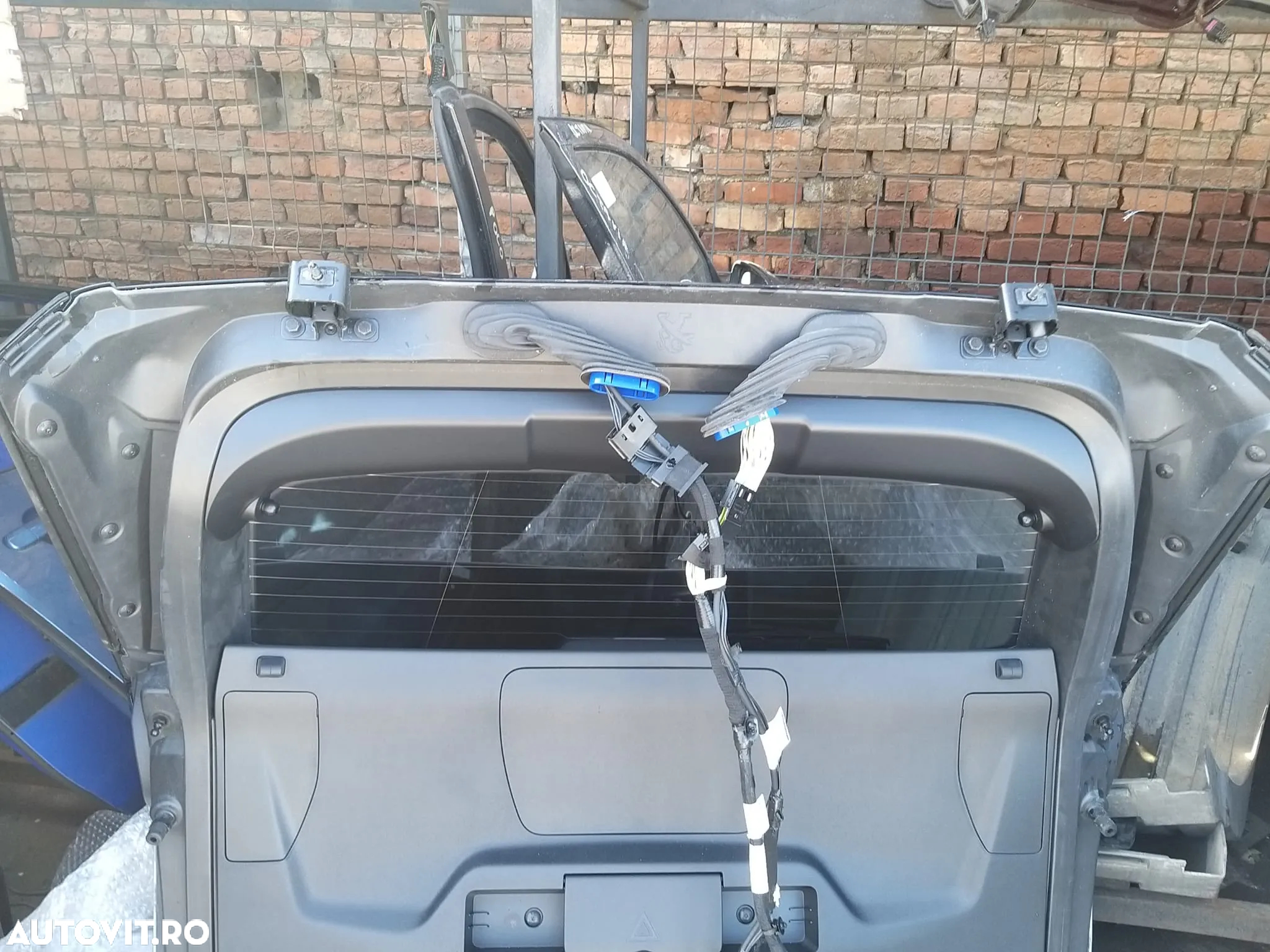 Vand Haion pentru Peugeot 3008 III, Gt line, din 2023, Gri - 5